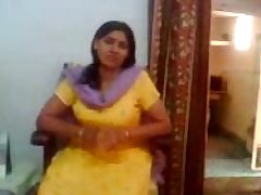 Bhabhi Showing Boobs To Devar